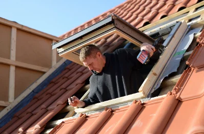 Pose de fenêtres de toit Velux à Botans